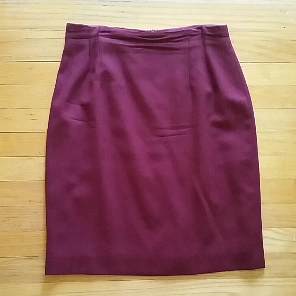 Jones New York Wine Wool Skirt 12